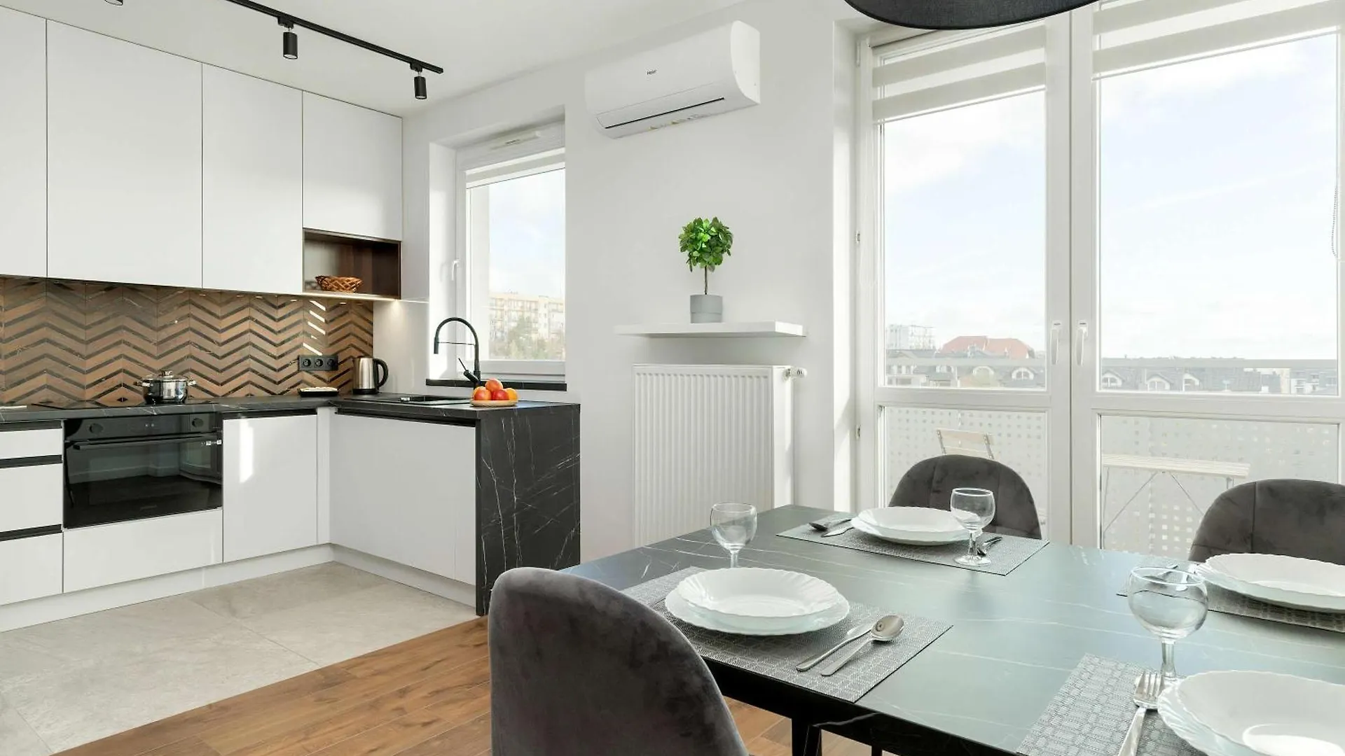 Stylowy Apartament Z Parkingiem Gdansk By Noclegi Renters Apartman