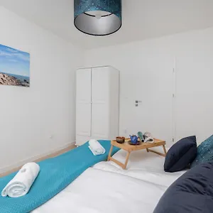 Gdańska Two-bedroom Brzeźno By Renters Gdańsk